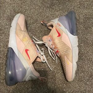 Nike Air Max 270 Women's Shoes - Pink